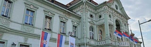 Ko su članovi komisije koja je Ani Brnabić i Maji Gojković dodelila Nagradu grada Zrenjanina