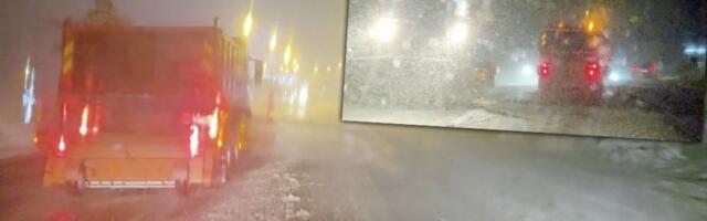 Ne vidi se prst pred okom: Sneg napravio haos u ovom delu Srbije (VIDEO)