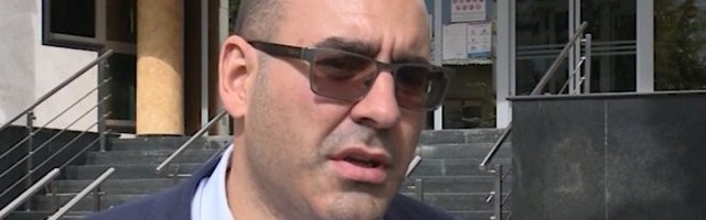KRIVOKAPIĆ I SVI KOJI SU GLASALI ZA REZOLUCIJU O SREBRENICI SU PERSONE NON GRATA U SRBIJI! Đukanović ogorčen: Zbog ovog skandala ambasadi Crne Gore treba uputiti protestnu notu!