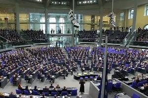 Председница Бундестага: Не сме доћи крај сећању на све жртве нацизма