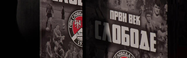 Predstavljena monografija o 100 godina FK Sloboda (VIDEO)
