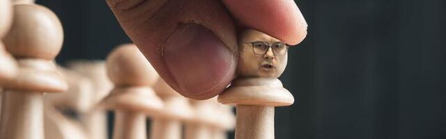 Ko su "NEDODIRLJIVI“ u SNS? Na spisak je stavljen i MILOŠ VUČEVIĆ