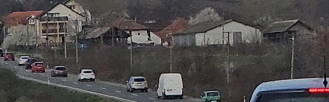 Kragujevčani krenuli ka Beogradu (VIDEO)