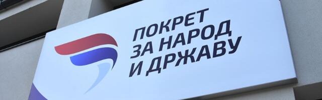 Nišlije gađale jajima prostorije Vučićevog pokreta (VIDEO)