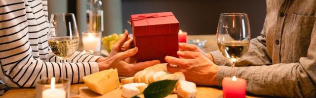 „Božićni pokloni su spremni kao i zagrljaji i to je sasvim dovoljno“: Sagovornici Danas o obeležavanju Božića