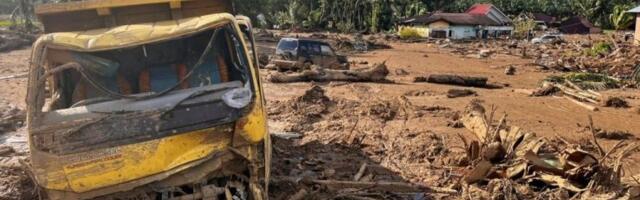 MONSTRUOZNE POPLAVE UBILE 30 LJUDI: Država proglasila nacionalnu katastrofu!