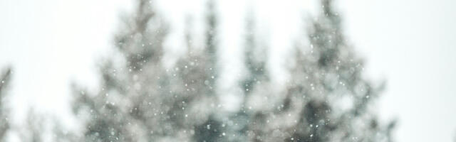 Hitna intervencija na Kozari: Evakuisano šest osoba iz blokiranih vozila