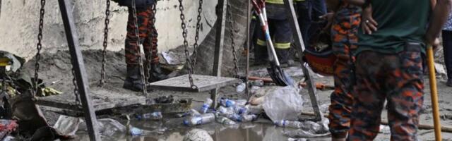 SRUŠIO SE JOŠ JEDAN AVION! Najmanje 27 osoba MRTVO - LETELICA PALA NA ŠKOLSKI KOMPLEKS!