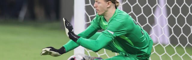 RUSKA HOBOTNICA DONELA TROFEJ PSŽ-U Penal serija za pamćenje i krah Flamenga