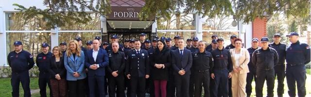 DOGOVOR O UNAPREĐENJU SISTEMA ZAŠTITE I SPASAVANJA: Sastanak komandanata vatrogasno-spasilačkih brigada i bataljona