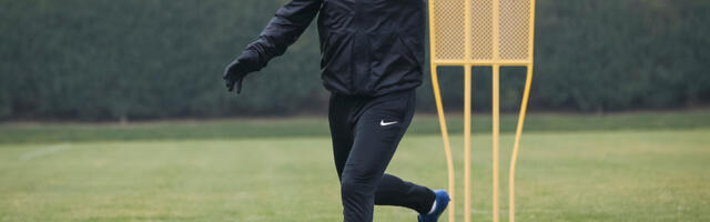 Fudbal stao zbog Delibašića: Emotivna scena na meču Sutjeske i Budućnosti (VIDEO)