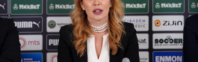 "MILKA, TI NISI PARTIZAN!" Đorđe Tomić tvrdi da potpredsednica crno-belih laže