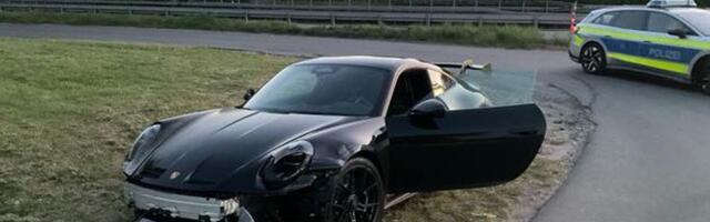 Srbin slupao Porše od 200.000 evra, pa ga samo ostavio pored puta: Nemačka policija u čudu, traže vozača koji je samo odšetao sa mesta udesa!