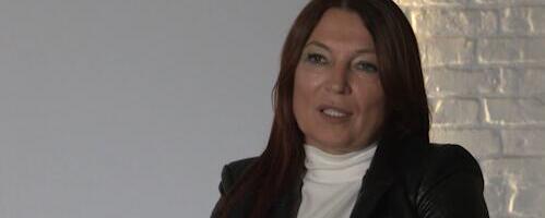 "UKRALA 30.000 EVRA I MIRNO SELA DA POPIJE KAFU KAO DA SE NIŠTA NIJE DESILO!" Šok ispovest Rade iz Šapca koju je opljačkala KUĆNA POMOĆNICA: Tražila je jedno!