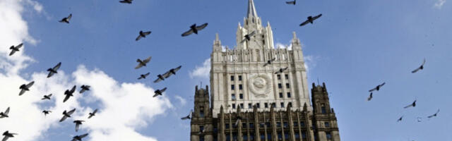 Амбасадори Немачке, Француске и Велике Британије стигли на разговор у Москву