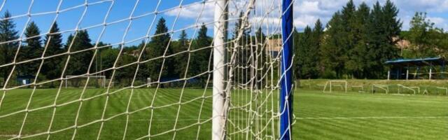 DESPOTOVČANI PROSULI BODOVE: Imala je Sloga pregršt šansi, ali su gosti organizovanom odbranom stigli do boda!