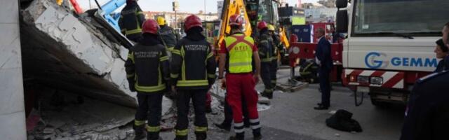 Novosadska opozicija: Rok za ostavku gradonačelnika zbog tragedije ističe sutra u 11:52