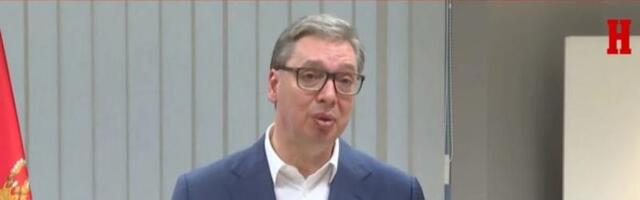 LjUDI ZNAJU SVE NAVIKNUTI SU DA OPOZICJA LAŽE: Vučić: Nisam ja uzeo 300.000 otpremnine pa kupio 2 stana u Beogradu na vodi