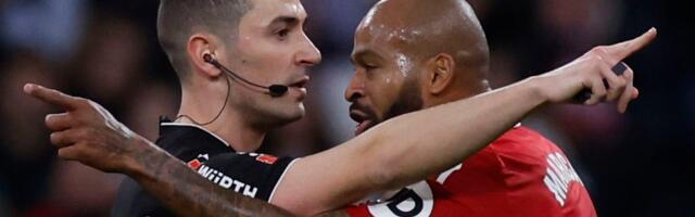 Igrač Sevilje nije prošao nekažnjeno: Vređao sudiju, pa dobio drakonsku kaznu