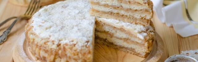 3 jabuke i 10 minuta su dovoljni za kolač od kog miriše cela kuća: Sve sastojke već imate