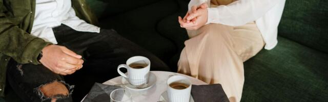 Šreking: Novi trend u dejtingu koji vole anksiozni ljudi - kako strah oblikuje ljubavne izbore