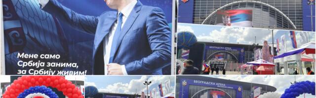 SVE SPREMNO ZA VELIKI SKUP SNS: Kapije se otvaraju u 14 časova, pogledajte kako izgleda prostor ispred Arene (FOTO)