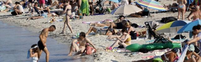 "OSTAVILA MI JE RUPU NA ZGLOBU" Ženu ujela OTROVNA RIBA U PLIĆAKU na poznatoj plaži u PEFKOHORIJU, prošla AGONIJU!