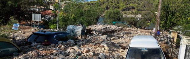 Apokaliptične fotografije sa Kefalonije: Ovako je Janos razorio jedno od naših omiljenih ostrva