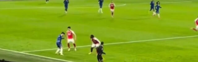 Remi u londonskom derbiju: Prštalo na sve strane, i Čelsi i Arsenal imaju za čime da žale