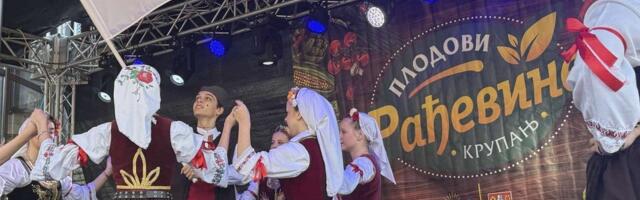 Naša dopisnica dobitnik nagrade za najlepšu fotografiju u Krupnju