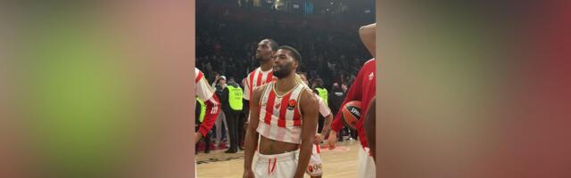 Igrači Crvene zvezde utučeni nakon poraza: Navijači ne prestaju da ih bodre
