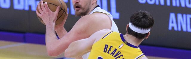 NBA LIGA PRIZNALA - SUDIJE ŽESTOKO OŠTETILE JOKIĆEV DENVER! Sramna odluka koja je Nagetse koštala pobede: Faula nije bilo!