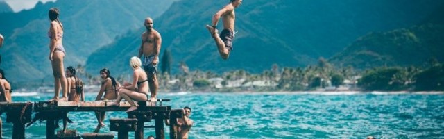 Najvažnija LETNJA PRAVILA - Šta NE TREBA JESTI PRE PLIVANJA?