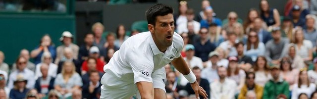 UŽIVO, četvrtfinale Vimbldona: Đoković - Fučovič 2:0 (6:3, 6:4, 1:0)