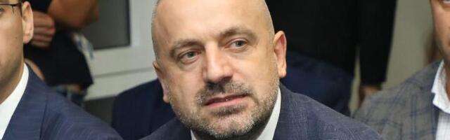 "Najviše vredi": SNS-ovci brane Radoičića svim silama