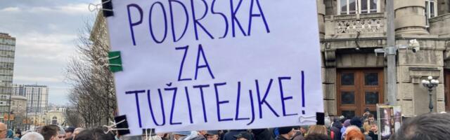 Podrška smenjenim tužiteljkama: Protest ispred Vlade Srbije