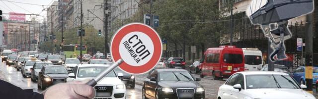 Nevezivanje pojasa, korišćenje mobilnog, preglasna muzika... Kazne u novom zakon o saobraćaju će vas "istresti iz gaća"
