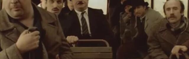 GLUMAC IZ "KO TO TAMO PEVA" DANAS JE VOZAČ GSP-A! Pojavio se u kultnom filmu, postao POPULARAN širom zemlje, a sada VOZI AUTOBUS: Evo kako izgleda (FOTO)