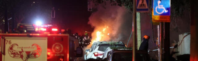 Експлозије и густ дим у околини Тел Авива и Јерусалиму