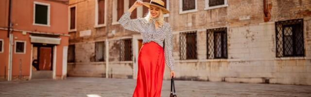 Izvucite ih iz ormara: Omiljena suknja iz 2018. godine ponovo vlada ulicama, ali u nikad luksuznijem izdanju