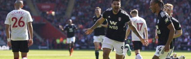 BRITANSKI PREMIJER UTUČEN ZBOG SRBINA! Sunaku sve lađe potonule kada je Mitrović postigao gol!  (FOTO)