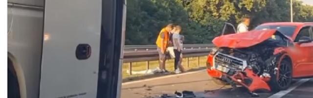 Lančani sudar kod Zmaja, troje povređeno (VIDEO)
