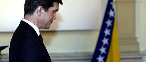 Nelson: Vladajuće elite se bogate resursima građana BiH