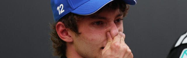 Čudo iz Italije: Prva pobeda Kimija Antonelija, plakao kao dete (VIDEO/FOTO)