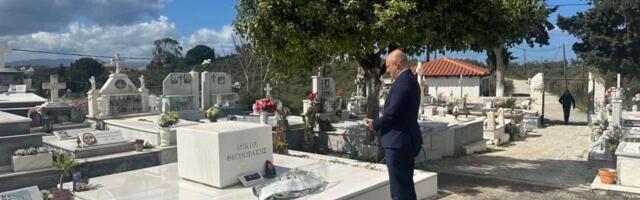 Ambasador Srbije položio venac velikom prijatelju srpskog naroda Mikisu Teodorakisu