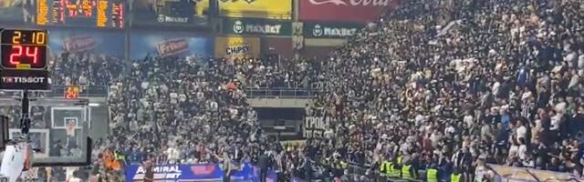 "Eho" skandiranja navijača Partizana snažno će ODJEKNUTI ŠIROM SVETA: Publika u "Pioniru" uputila podršku Rusiji