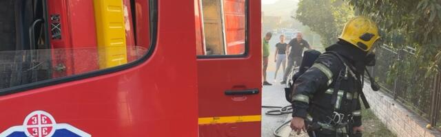 Povređena jedna osoba: Požar u svetlarniku kuće kod Aleksinca