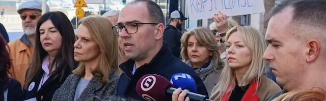 Šindić: Da se razjasni šta je izgorelo u požaru u zgradi Gradske uprave