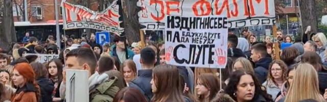 Učenici Devete gimnazije o direktorki i psihologu: "Psovali nas, govorili da smo odvratni, nadobudni i maliciozni"