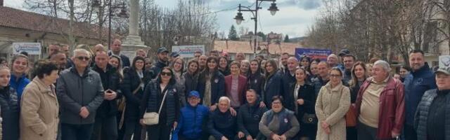 ZA SEDAM DANA BIRAMO IZMEĐU LJUBAVI PREMA ZEMLJI I BLOKADERSKOG NASILJA I MRŽNJE: Ana Brnabić pozvala građane na birališta